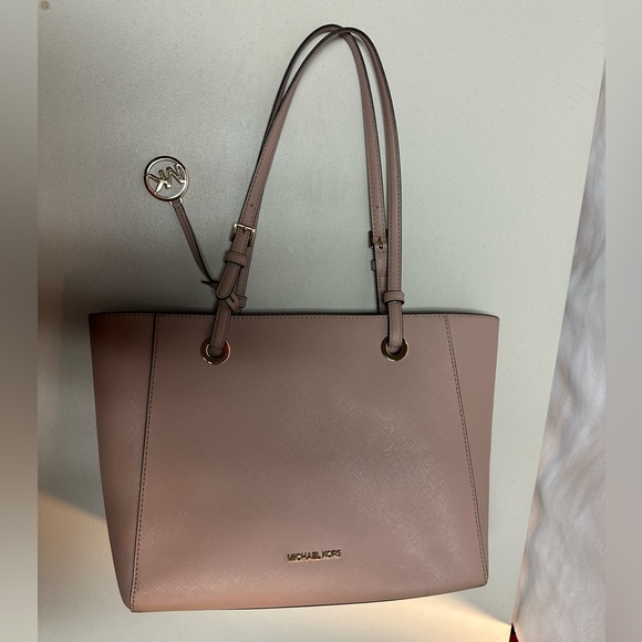 Michael Kors MK Saffiano Leather Tote in Dark Fawn Color RARE FIND! - Picture 15 of 15